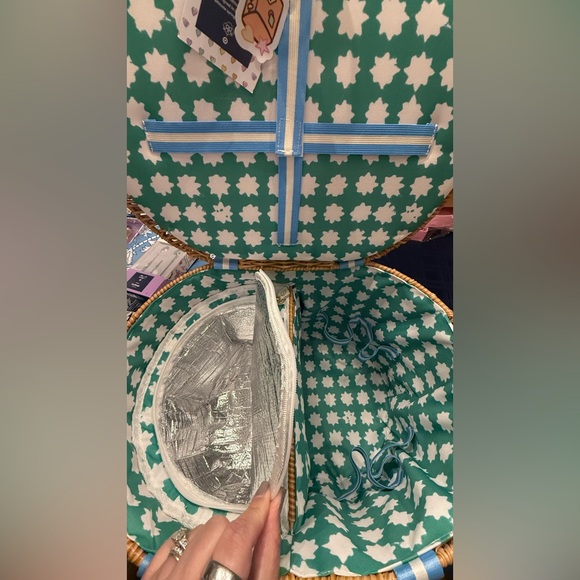 Roller Rabbit x Target Picnic Basket - Picture 8 of 8